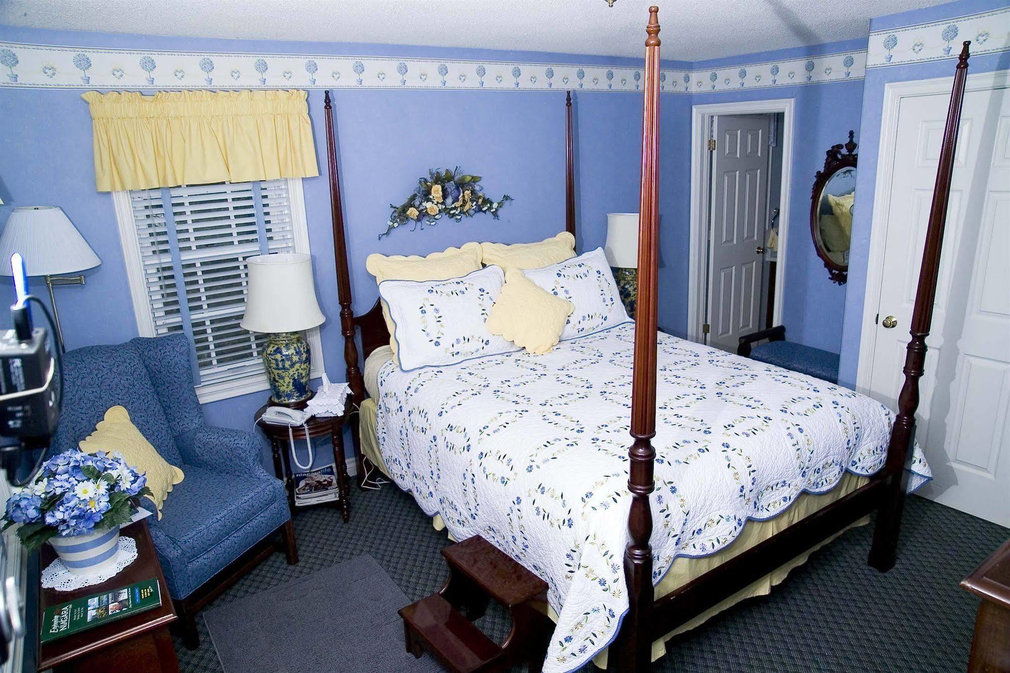 Weatherpine Inn Niagara-on-the-Lake Exteriér fotografie